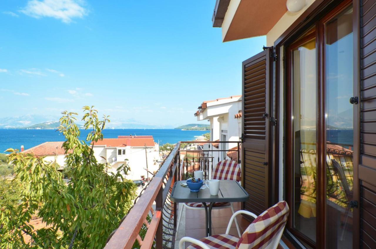 Apartments By The Sea Slatine, Ciovo - 12176 Ngoại thất bức ảnh