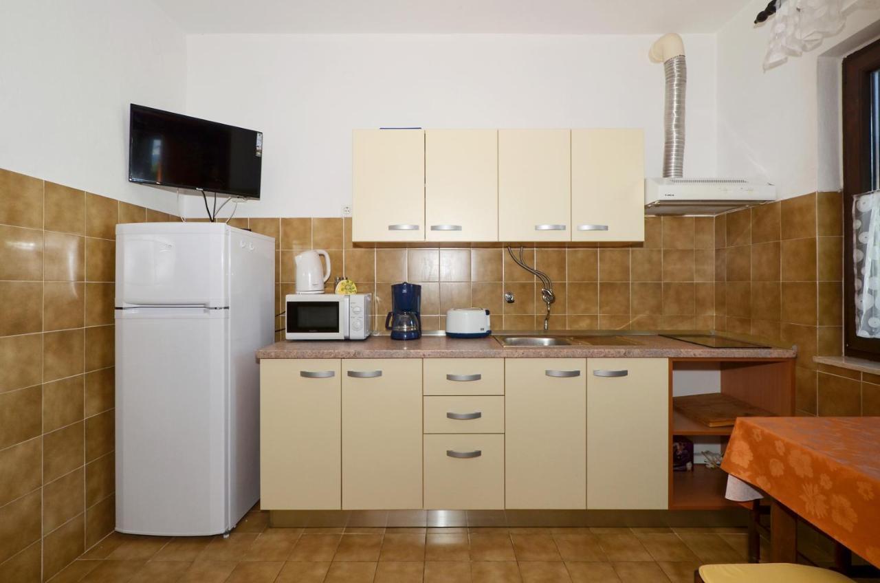 Apartments By The Sea Slatine, Ciovo - 12176 Ngoại thất bức ảnh
