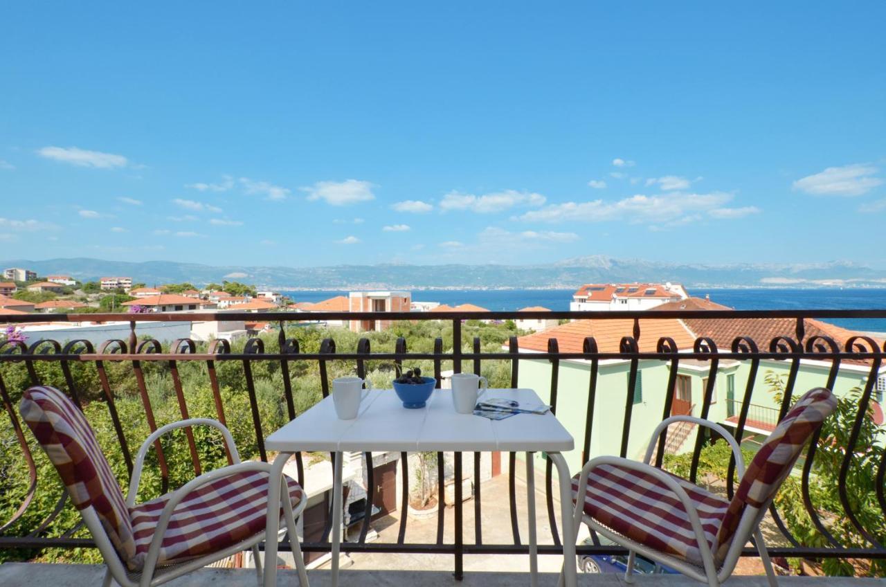 Apartments By The Sea Slatine, Ciovo - 12176 Ngoại thất bức ảnh