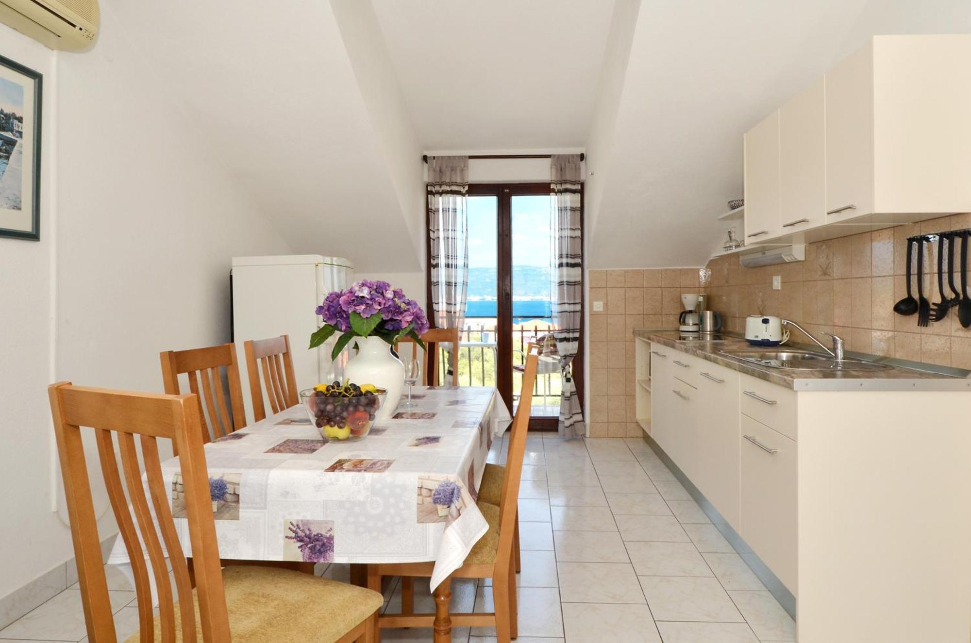 Apartments By The Sea Slatine, Ciovo - 12176 Phòng bức ảnh