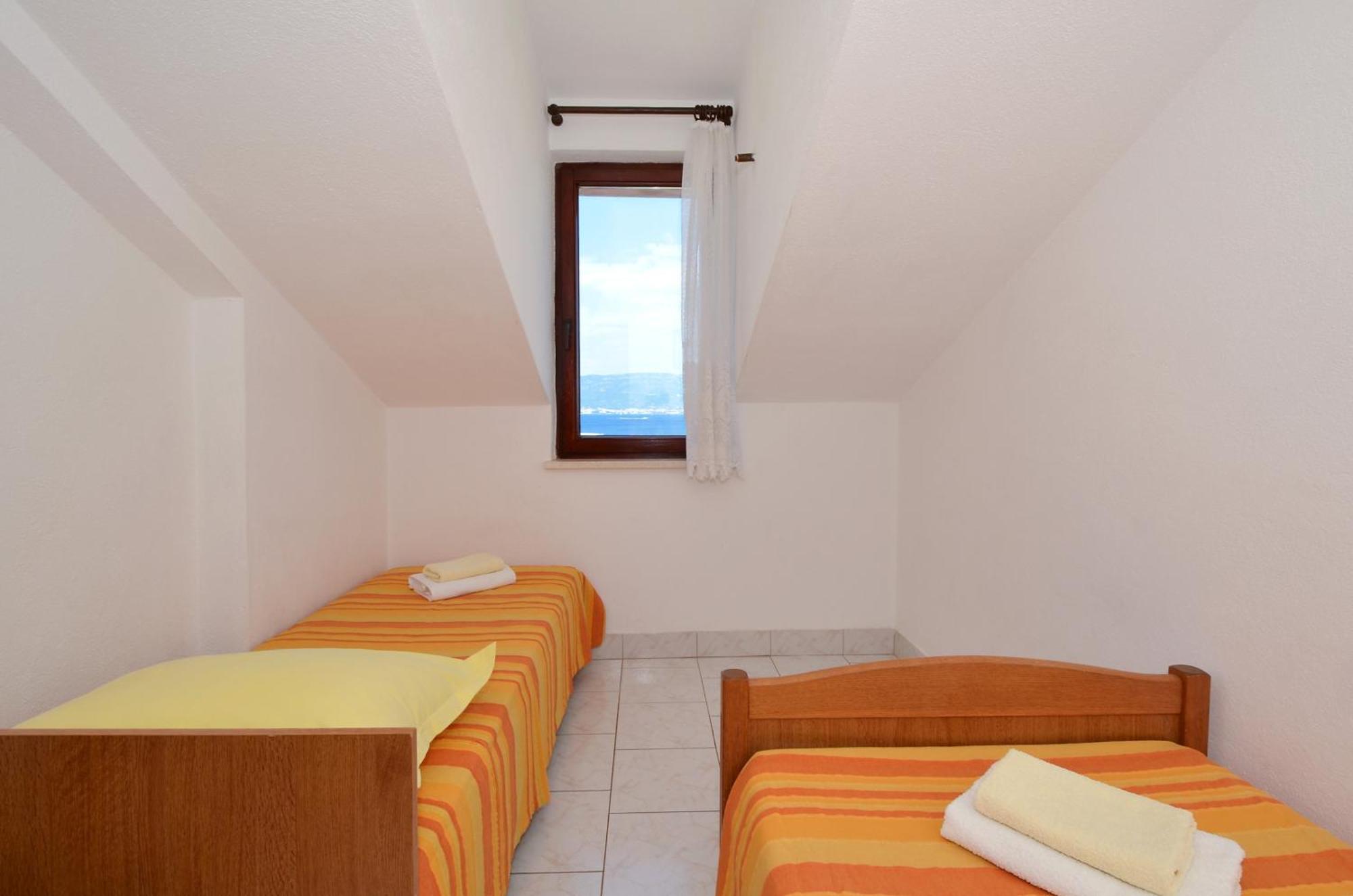 Apartments By The Sea Slatine, Ciovo - 12176 Phòng bức ảnh