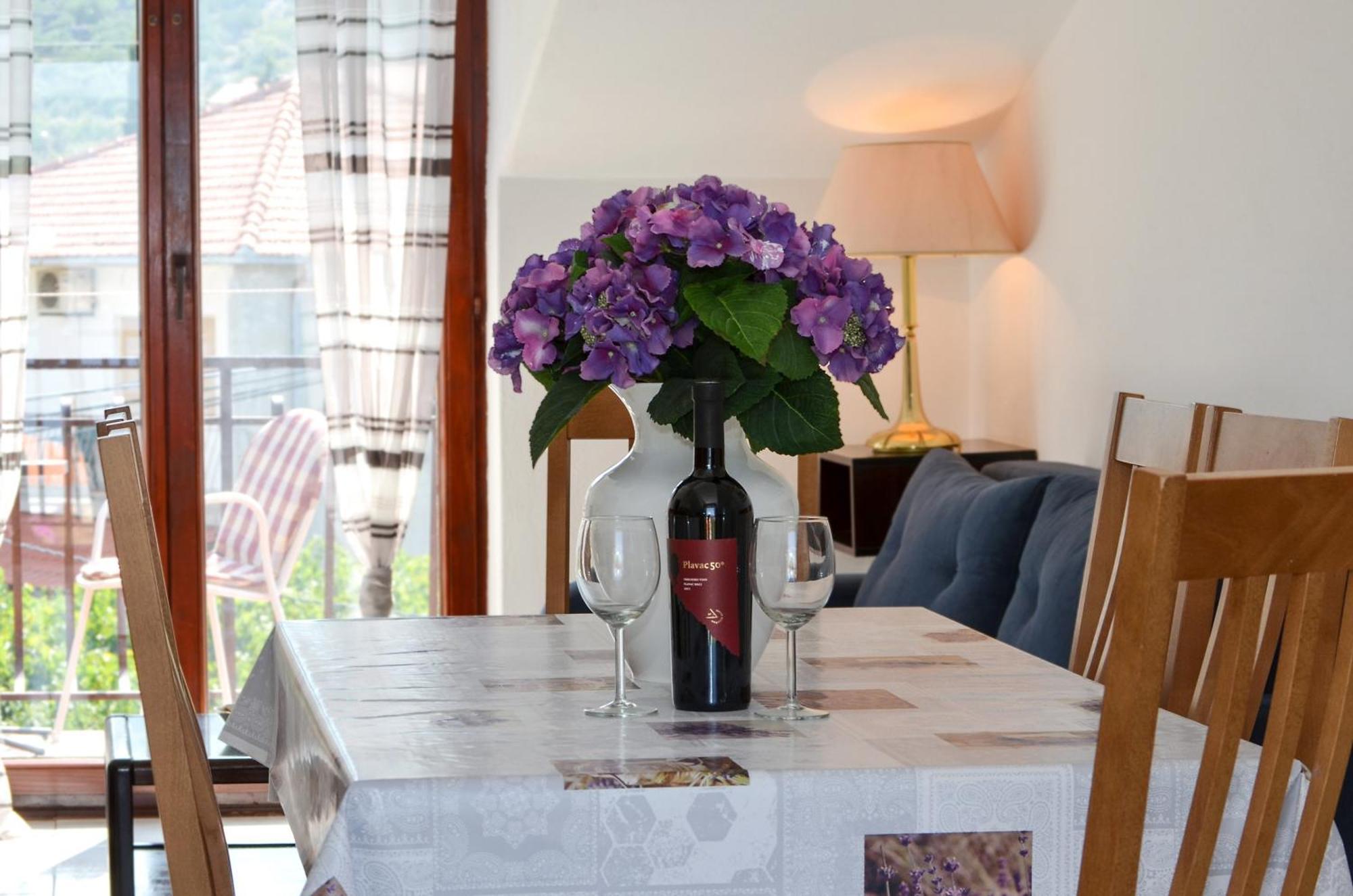 Apartments By The Sea Slatine, Ciovo - 12176 Phòng bức ảnh